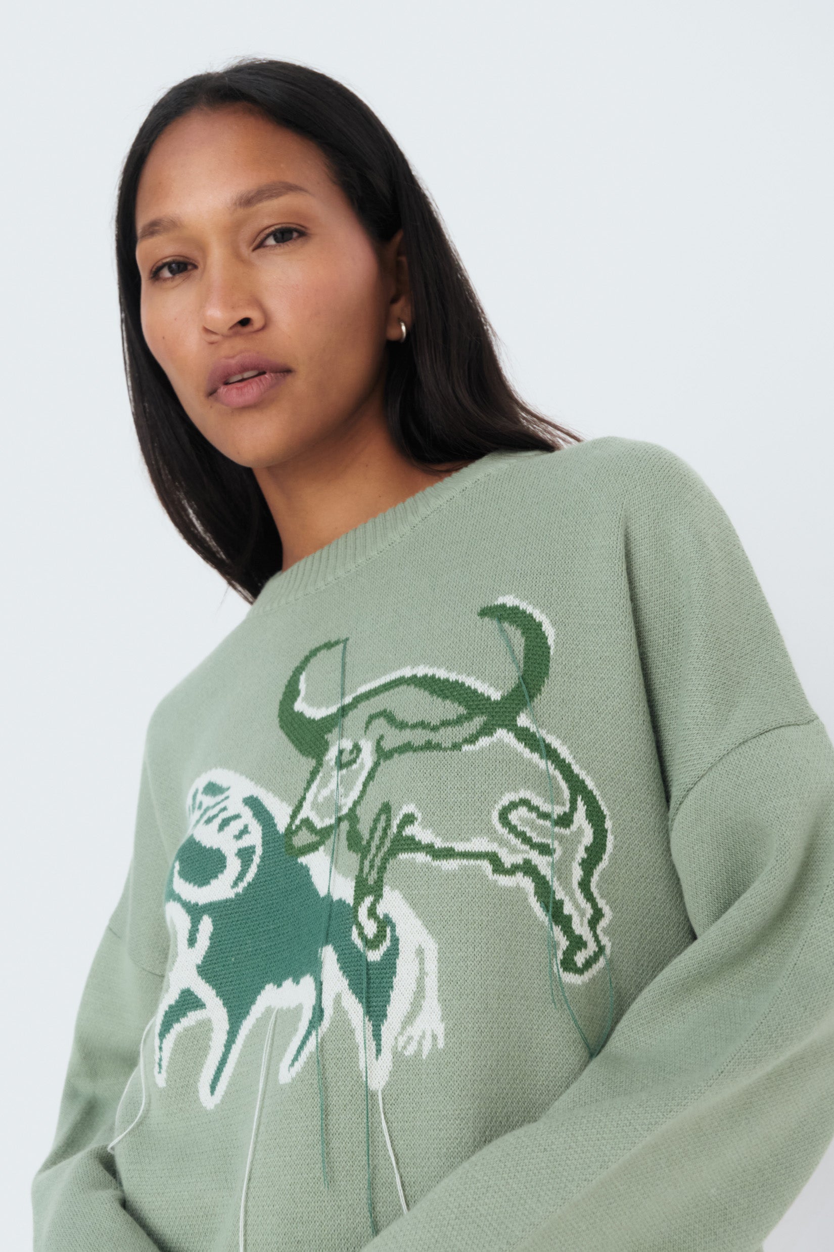 Detail view of Mammout Sweater – relaxed fit and dropped shoulders